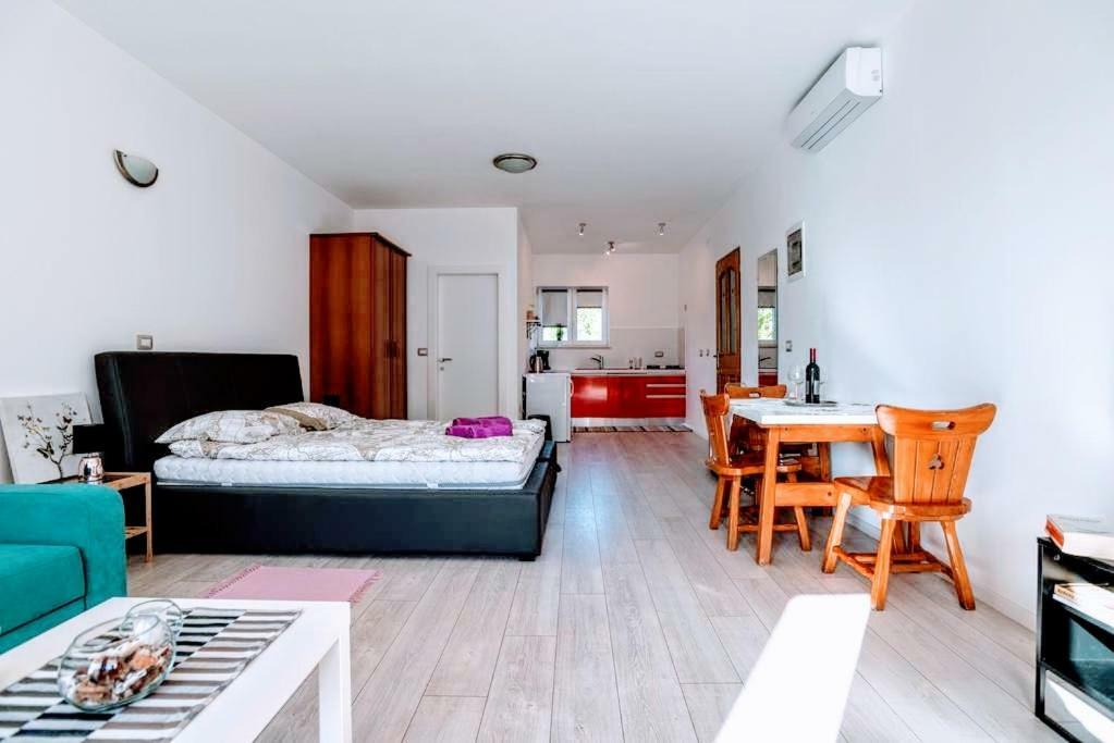 Holiday Apartments Mediterraneo Funtana Exterior foto
