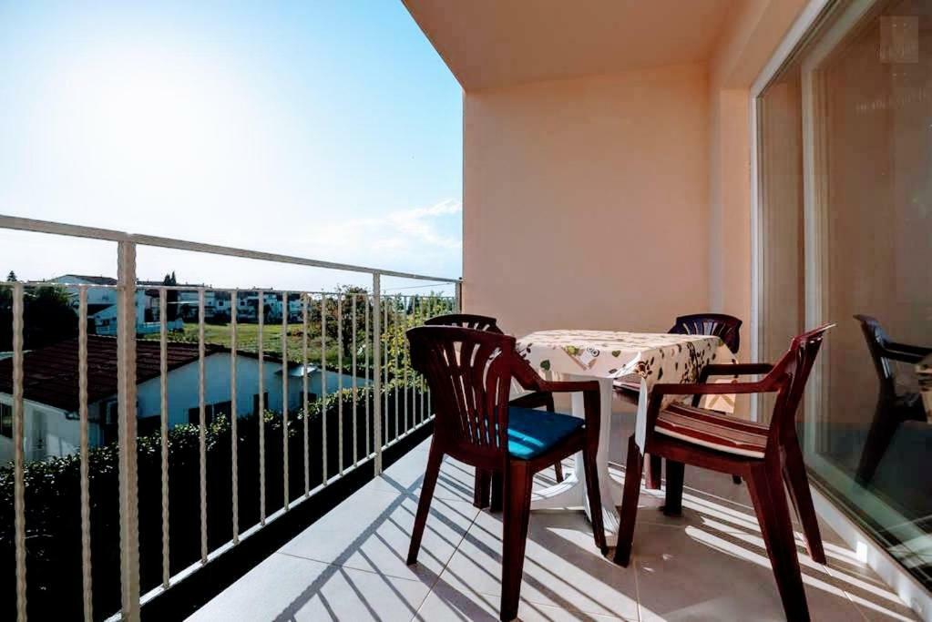 Holiday Apartments Mediterraneo Funtana Exterior foto